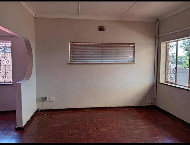 4 BEDROOM HOUSE FOR SALE IN SUNNYRIDGE